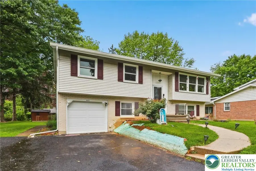 3635 Stephen Crane Lane, Hanover, PA 18017 - #3
