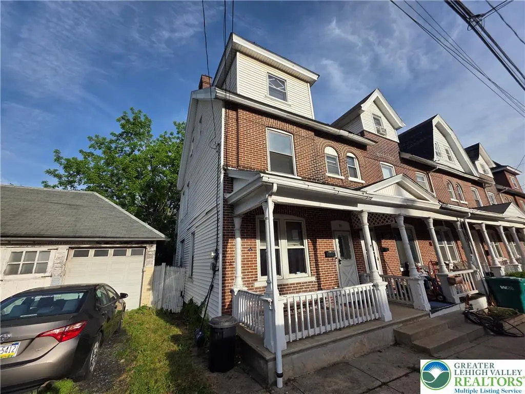 911 High Street, Bethlehem, PA 18018 - #1