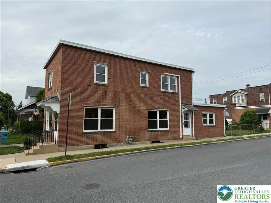 827 N 19th Street, Allentown, PA 18104 - #3