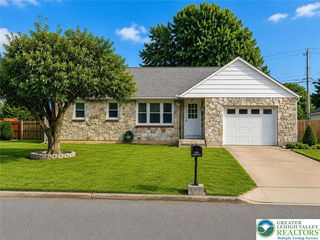 1225 Brentwood Avenue, Hanover, PA 18017 - #1