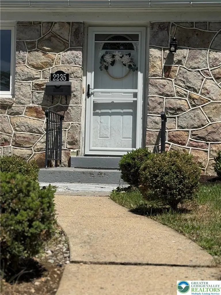 2235 W Livingston Street W, Allentown, PA 18104 - #3