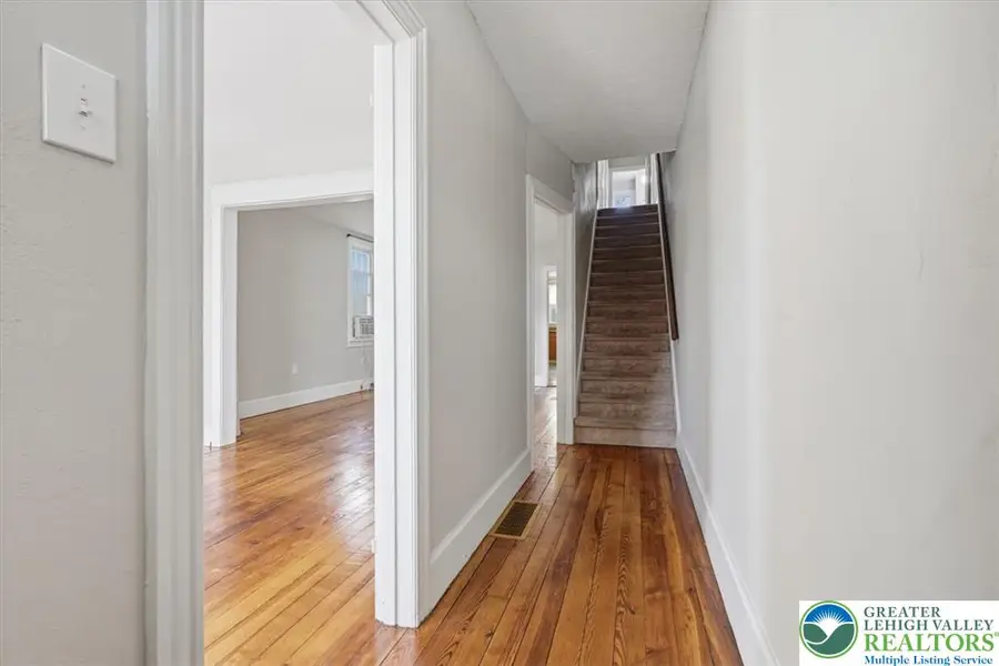 318 Northampton Street, Hellertown, PA 18055 - #3