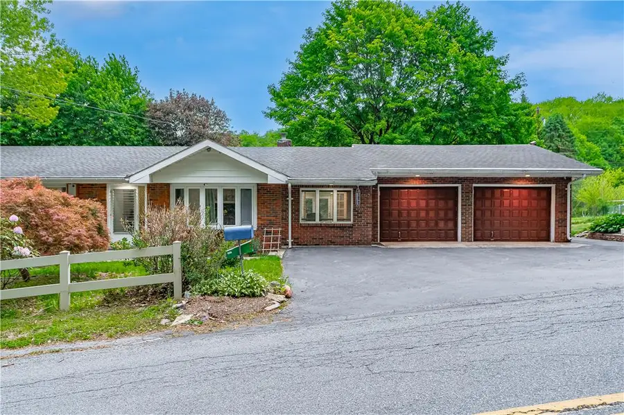 5547 Roosevelt Street, Egypt, PA 18052 - #2