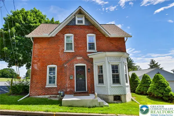 234 E Northampton Street, Bath Boro, PA 18014