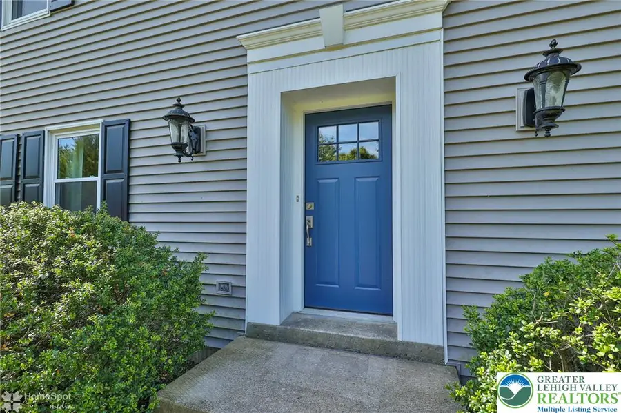 4074 Old Sentry Road, South Whitehall, PA 18104 - #2