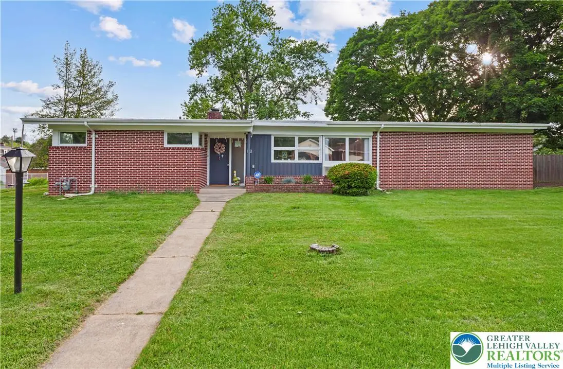 30 N 37th Street, Allentown, PA 18104 - #1