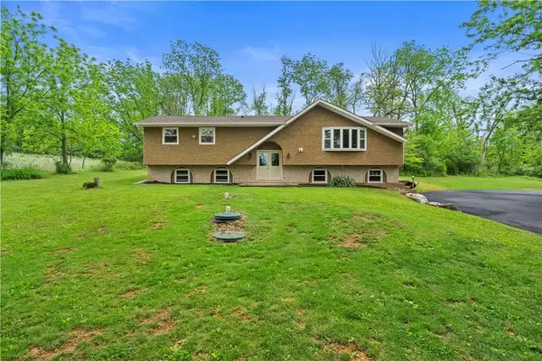 1040 Riverview Drive, Lehigh Twp, PA 18088