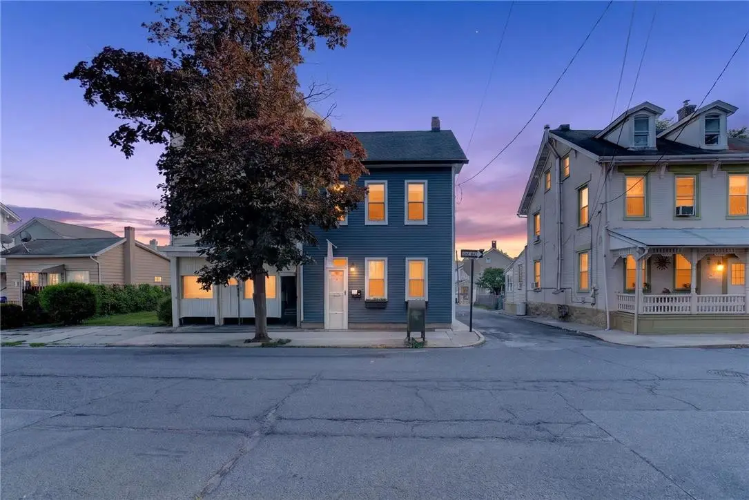 122 Front Street, Catasauqua, PA 18032 - #1