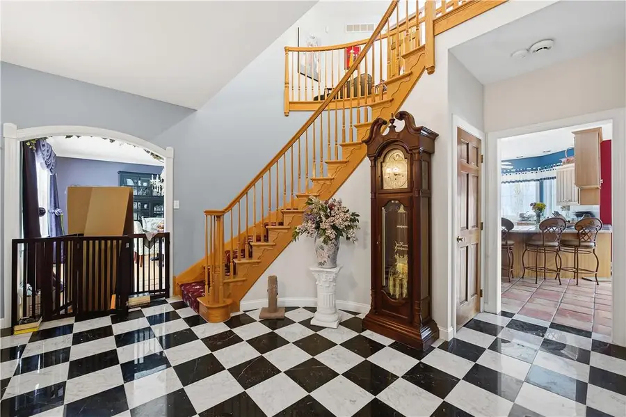 6688 Haasadahl Road, Upper Macungie, PA 18106 - #2