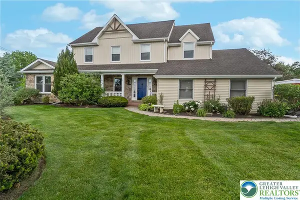 4050 Ascot Circle, Lower Macungie Twp, PA 18103