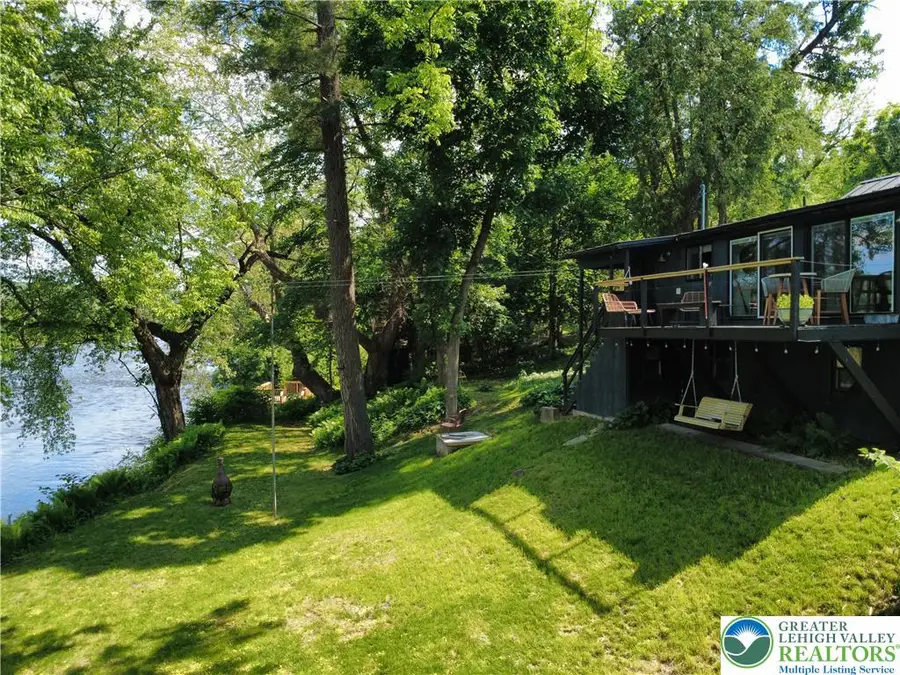 1855 S Delaware Drive, Williams, PA 18042 - #2