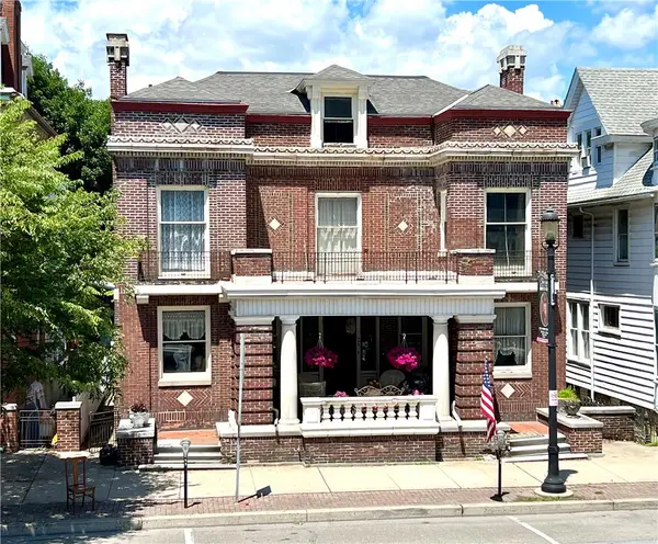 243 W Broad Street, Tamaqua Boro, PA 18252