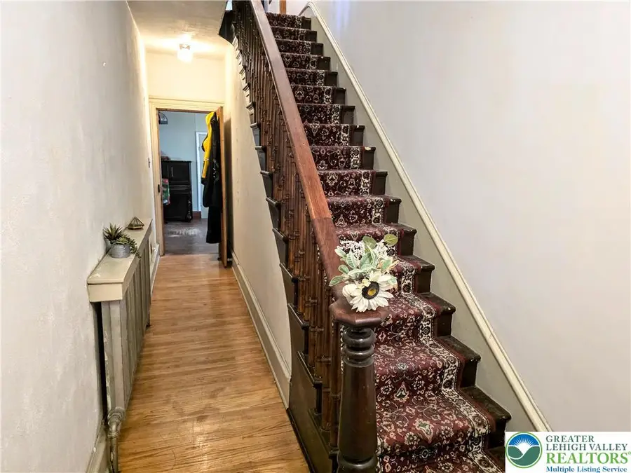 318 N 1st Street, Lykens, PA 18235 - #2