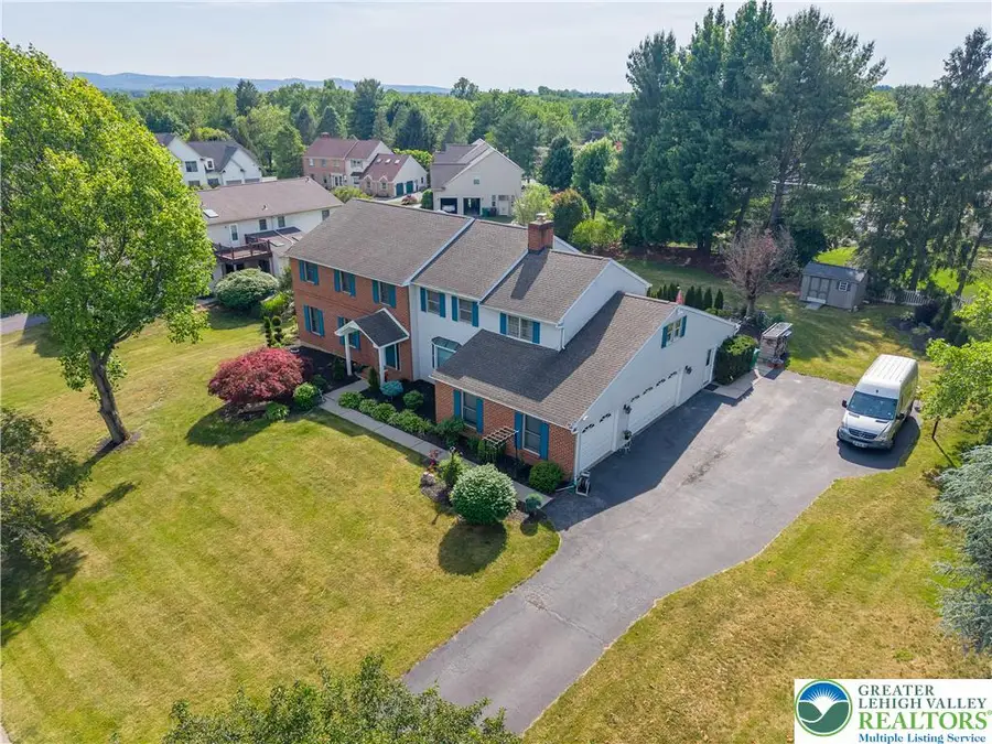 4475 Beechwood Lane, Lower Macungie, PA 18103 - #3