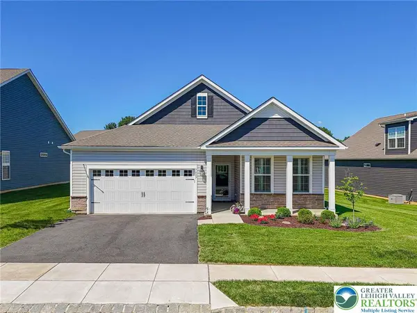 7887 Keystone Drive, Upper Macungie Twp, PA 18031