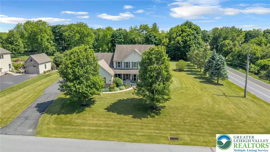 204 Bushkill Ridge Road, Bushkill, PA 18091 - #3