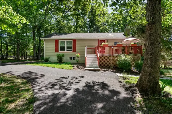 2338 Mountain Laurel Drive, Chestnuthill Twp, PA 18330