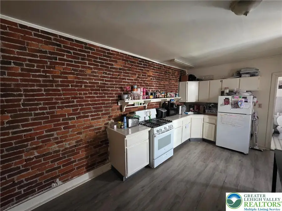 106 S 13th Street #2, Allentown, PA 18102 - #2
