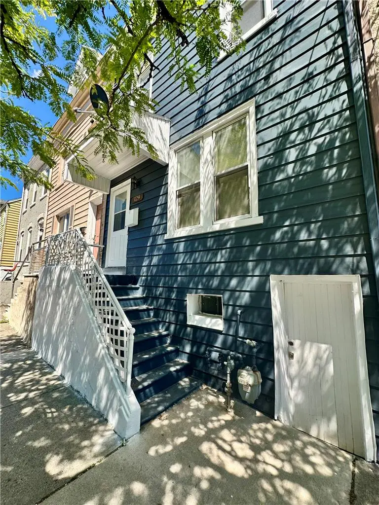 129 W Allen Street, Allentown, PA 18102 - #2