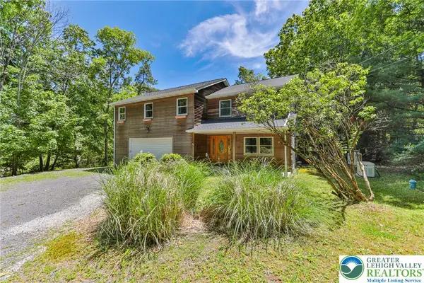 152 Inverhouse Rd, Price Twp, PA 18332