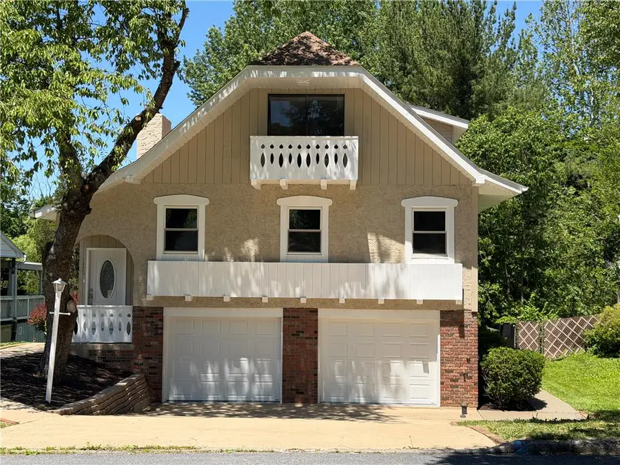 1423 Garden Avenue, Salisbury, PA 18103 - #2