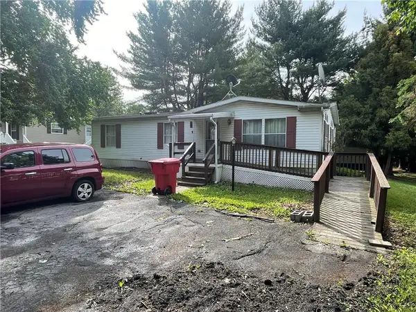 8836 Max Way, Upper Macungie Twp, PA 18031