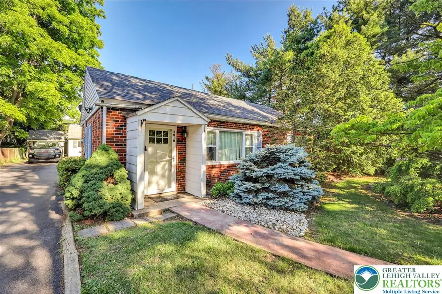 3010 Moravian Avenue, Allentown, PA 18103 - #2