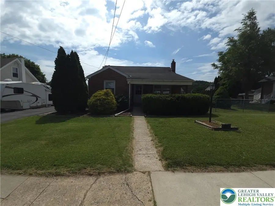 1040 Pennsylvania Avenue, Emmaus, PA 18049 - #2