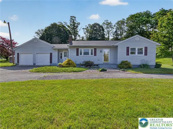 2587 E Scenic, Moore Twp, PA 18014