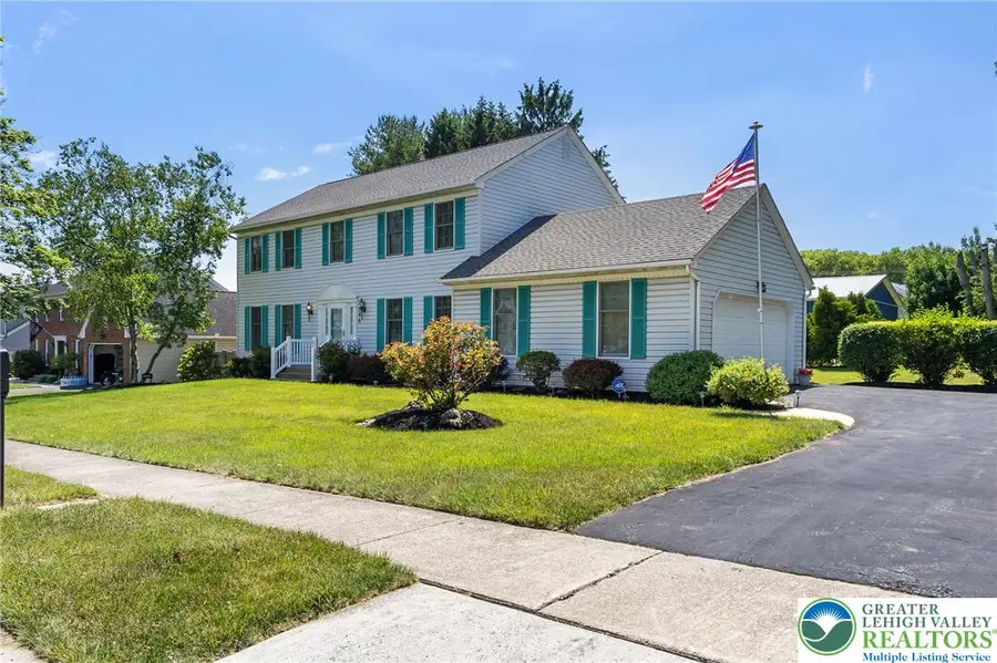 1346 Dayspring Drive, Wescosville, PA 18106 - #2