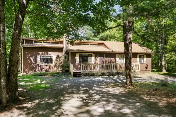 251 Mckuen Way, Penn Forest Twp, PA 18210