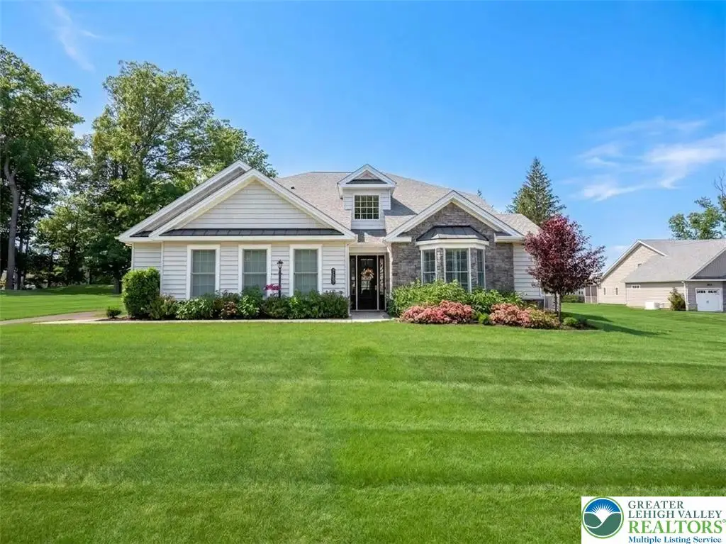 7733 Valor Drive, Coopersburg, PA 18036 - #1