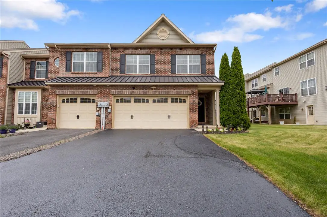 5039 Dale Trail, Upper Macungie, PA 18104 - #1