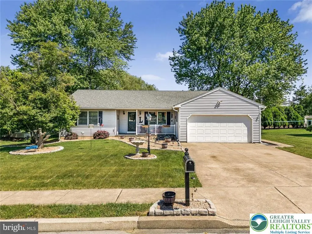 527 Hamsher Avenue, Topton, PA 19562 - #1