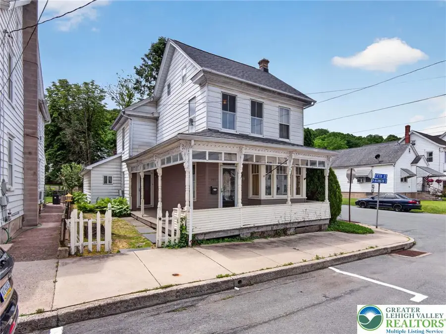 441 W Washington Street, Slatington, PA 18080 - #2