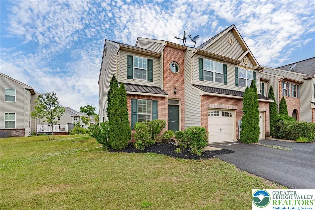 233 Snapdragon Way, Upper Macungie, PA 18104 - #1