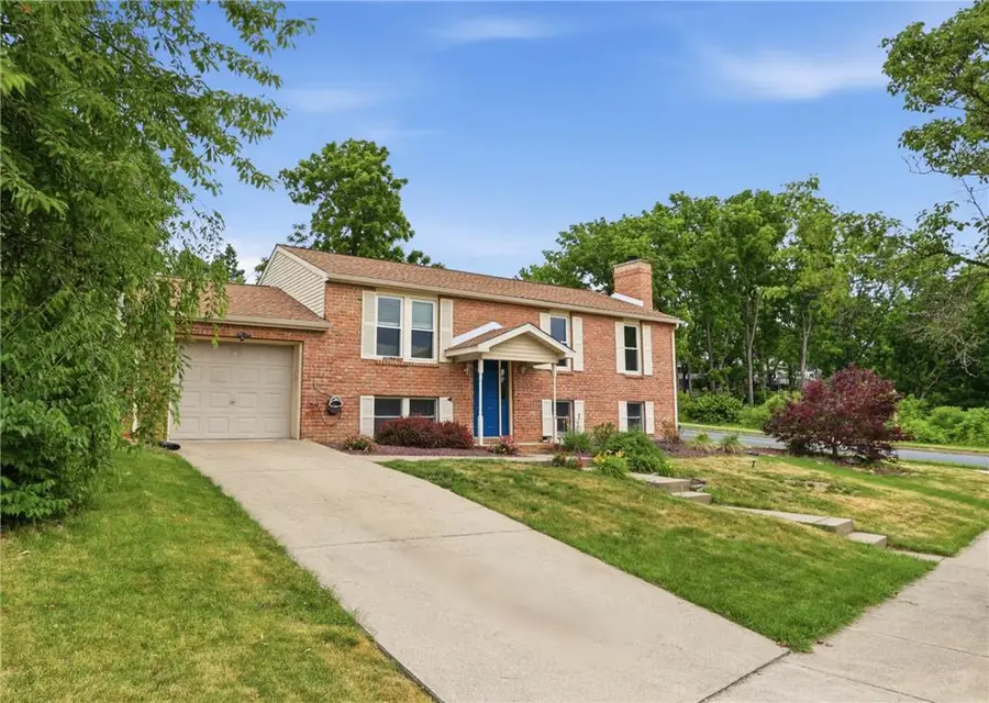 942 Bridge Street, Catasauqua, PA 18032 - #2