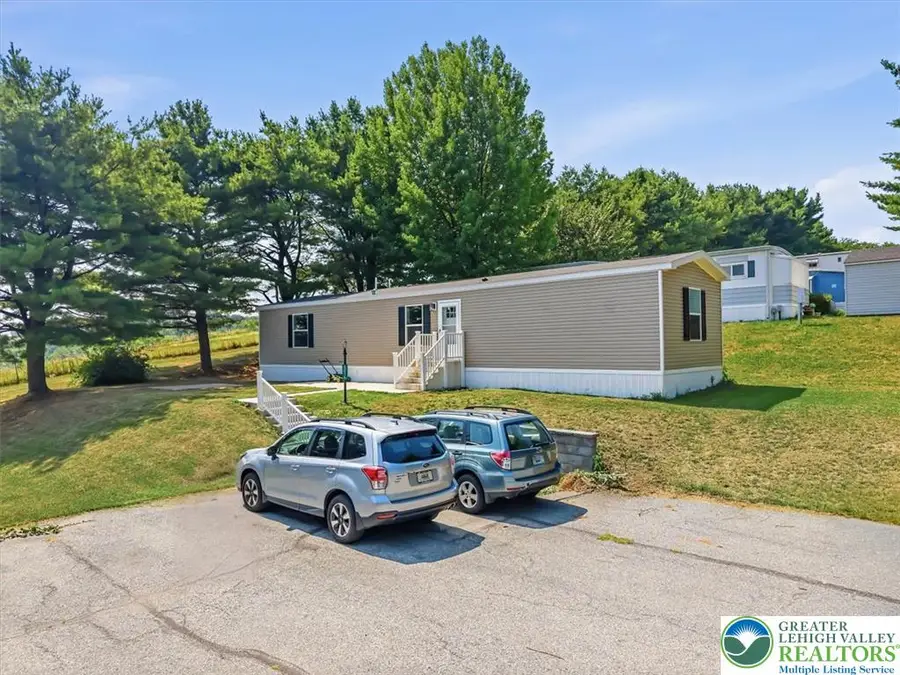 6016 Ambler Court, Washington, PA 18080 - #2