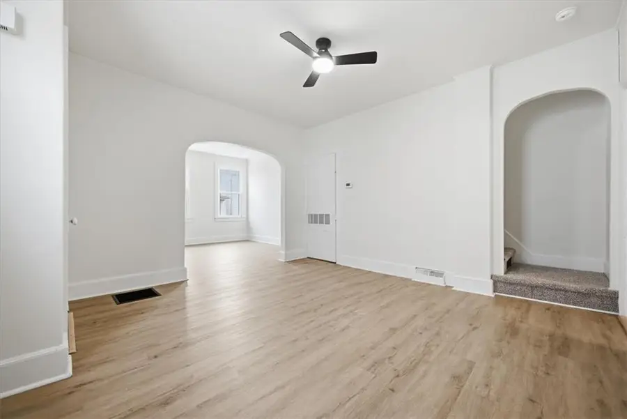 222 W Nesquehoning Street, Easton, PA 18042 - #3