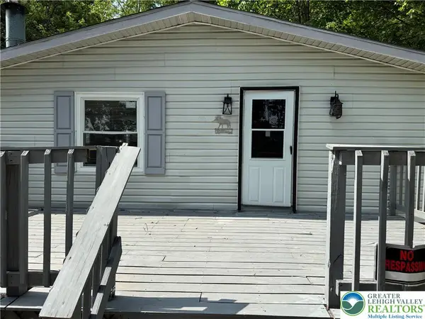 15 School Street, Ryan Twp, PA 18214