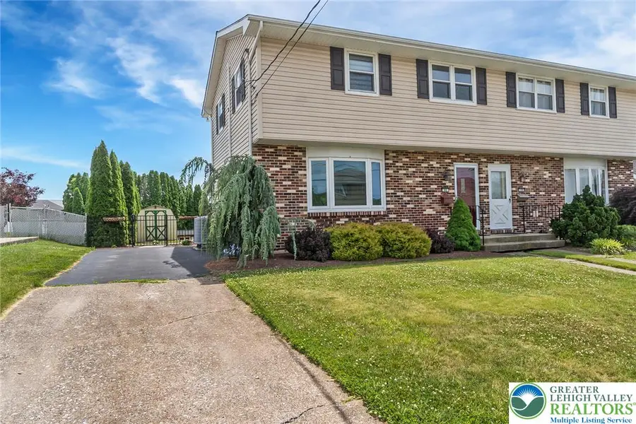 98 W 26th Street, Northampton, PA 18067 - #2