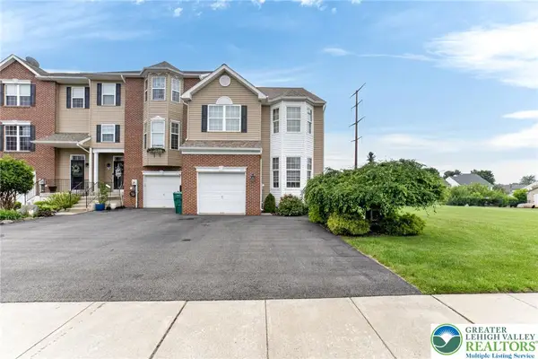5440 W Spring Ridge Drive, Macungie Boro, PA 18062