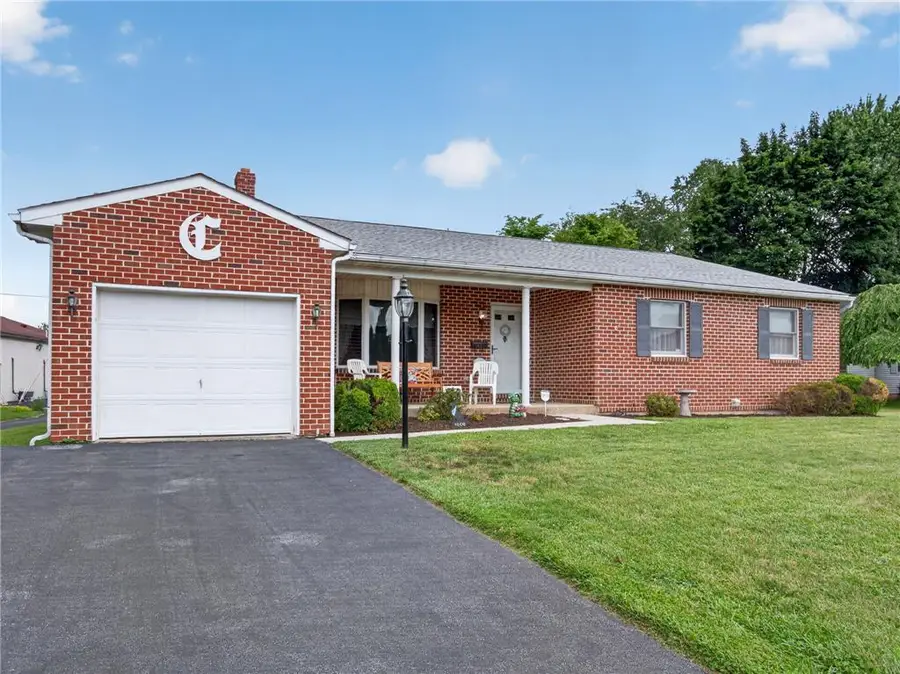 1559 N 25th Street, South Whitehall, PA 18104 - #2