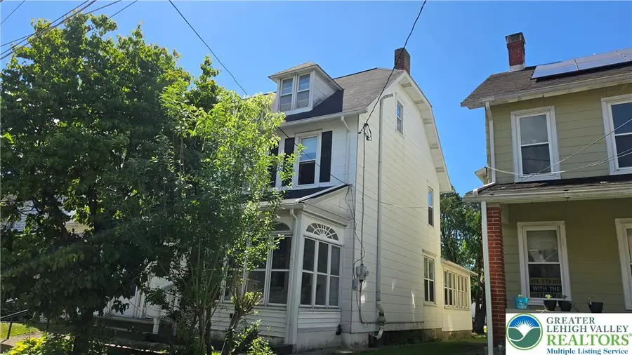 315 Mulberry Street, Catasauqua, PA 18032 - #2