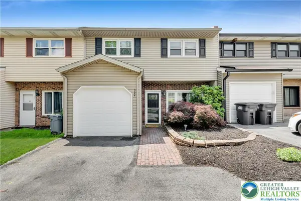 324 Tamarack Drive, South Whitehall Twp, PA 18104