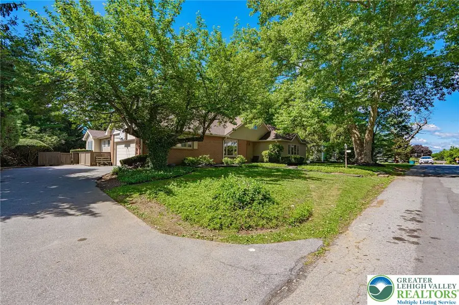 3608 Highland Street, South Whitehall, PA 18104 - #3