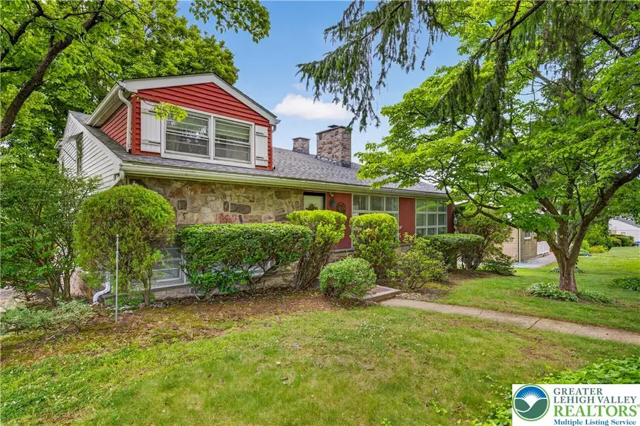 135 North Street, Emmaus, PA 18049 - #2