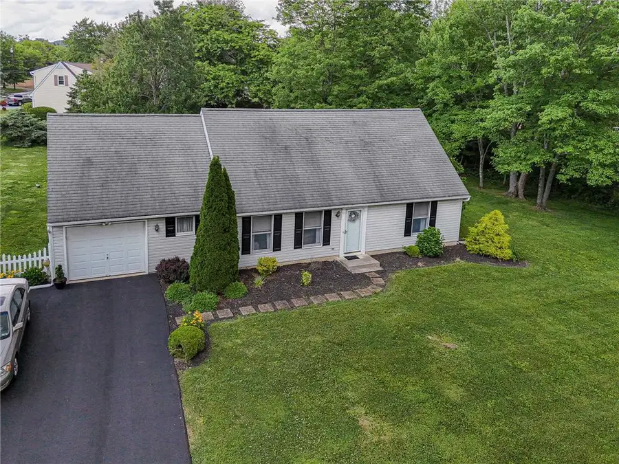 6671 Walnut Lane, Upper Saucon, PA 18036 - #3
