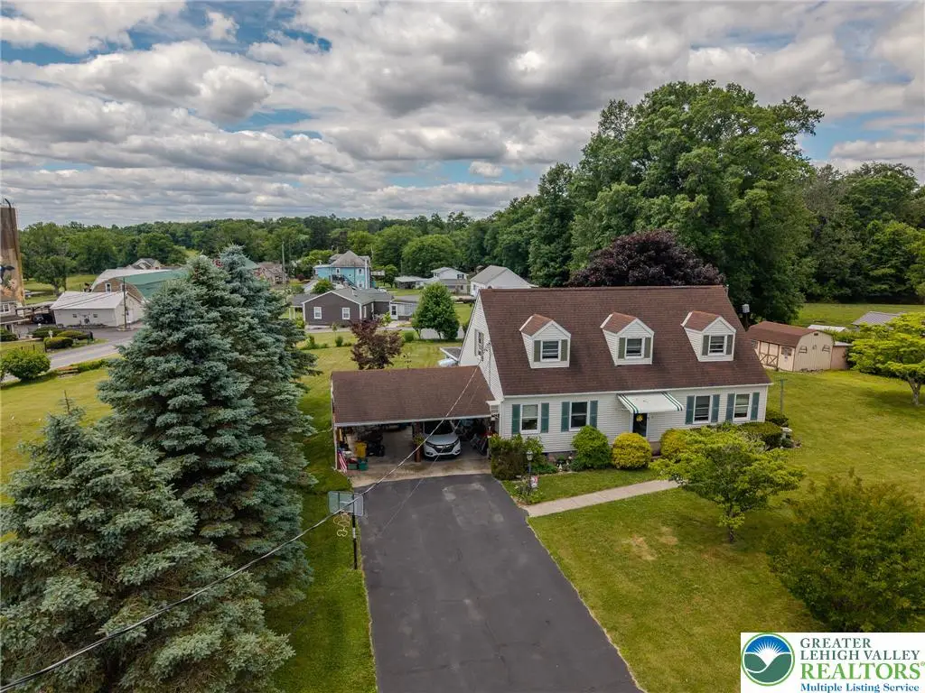 40 Locke Heights Road, Washington, PA 18013 - #1