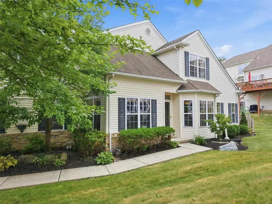 124 Willow Drive, Easton, PA 18045 - #2